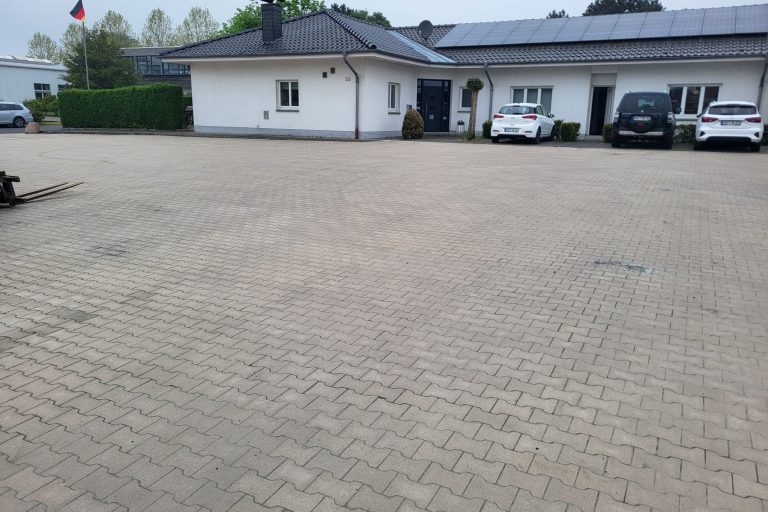 Pflasterarbeiten Bürogebäude